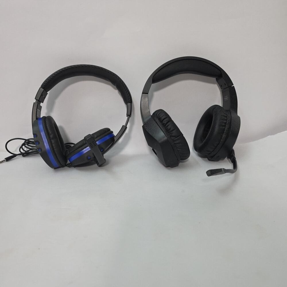 Lot Of 2 Gaming Headsets 1 Wired LVLUP And 1 Wireless Binnune Working